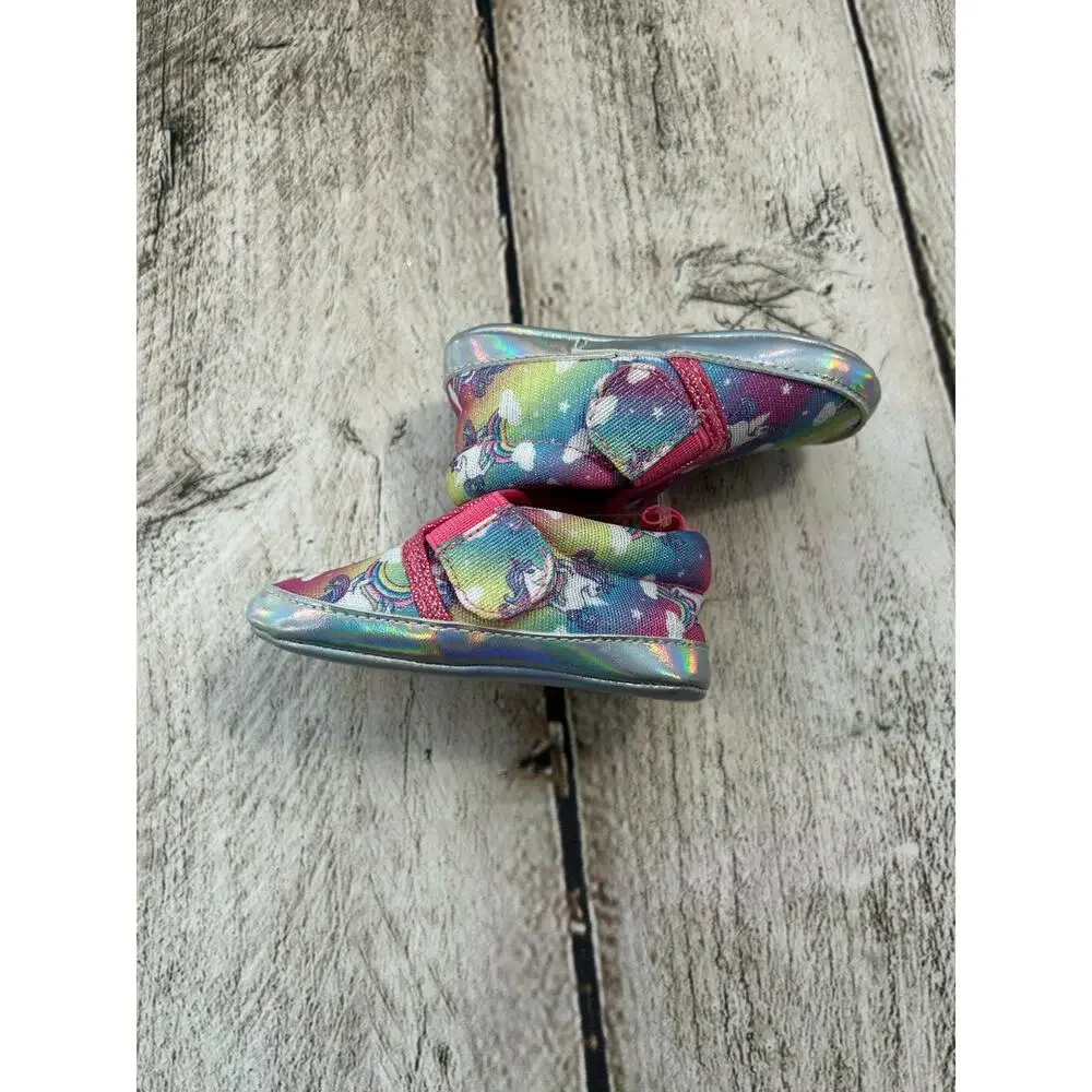 LAURA ASHLEY Infant Girl Unicorn Slip-On Sneakers / Size: 3